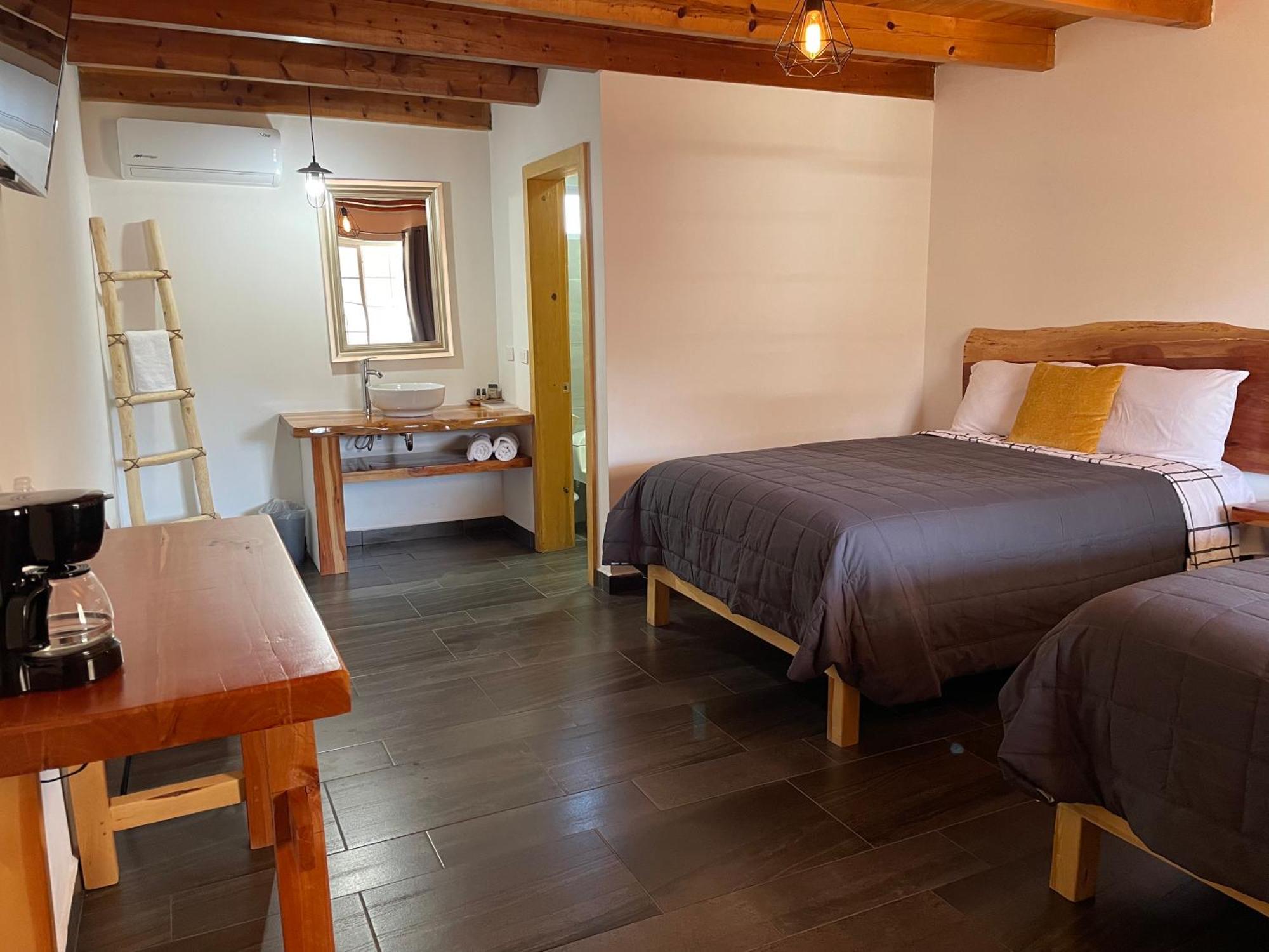 Meson Del Bosque Hotell Creel Eksteriør bilde
